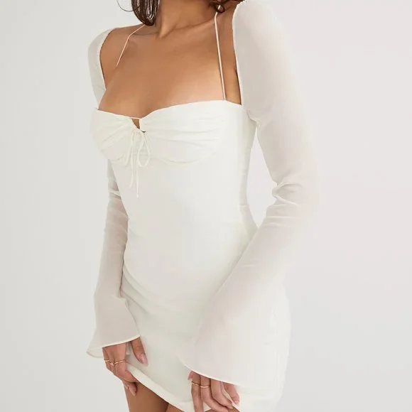 NWT BABYDOLL IVORY CHIFFON HALTER MINI DRESS - M +Cup